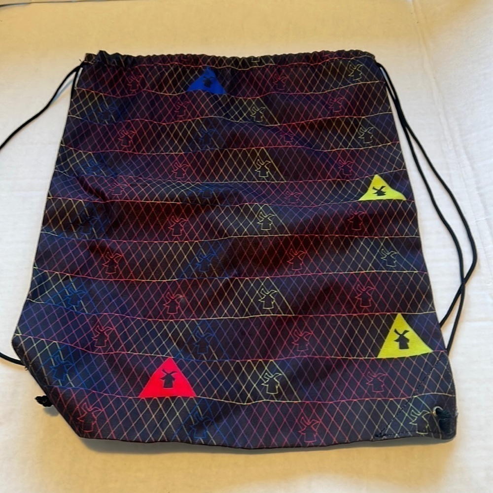 Dutch Bros draw string backpack.